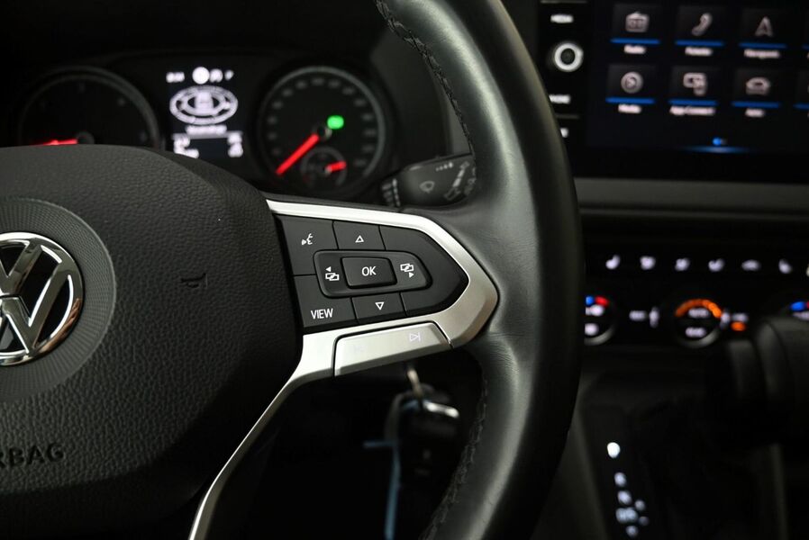 Volkswagen Caravelle vaihtoauto