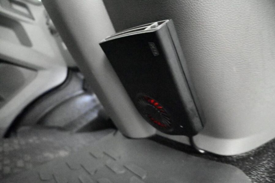 Volkswagen Caravelle vaihtoauto