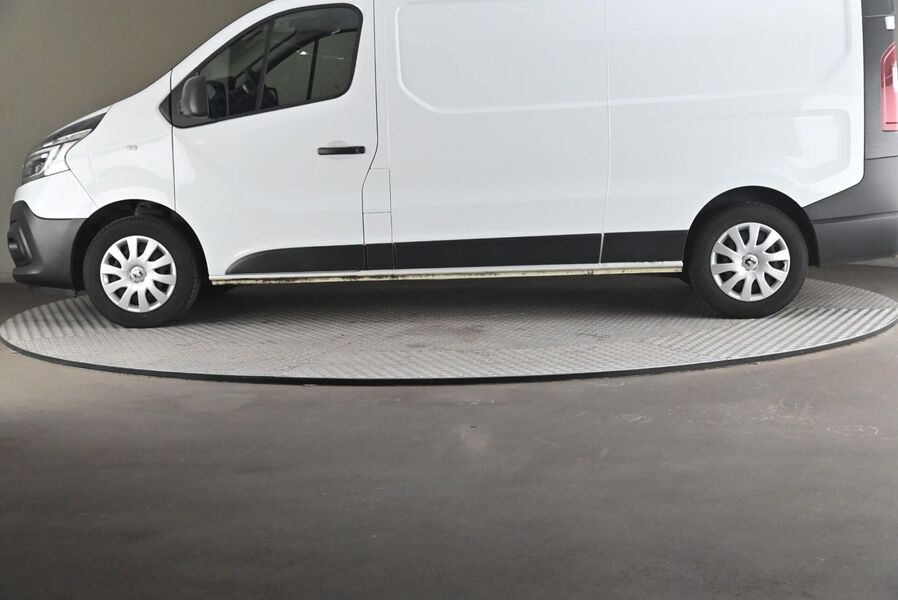 Renault Trafic vaihtoauto