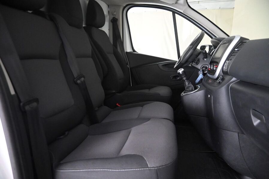 Renault Trafic vaihtoauto