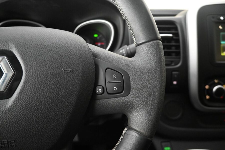 Renault Trafic vaihtoauto