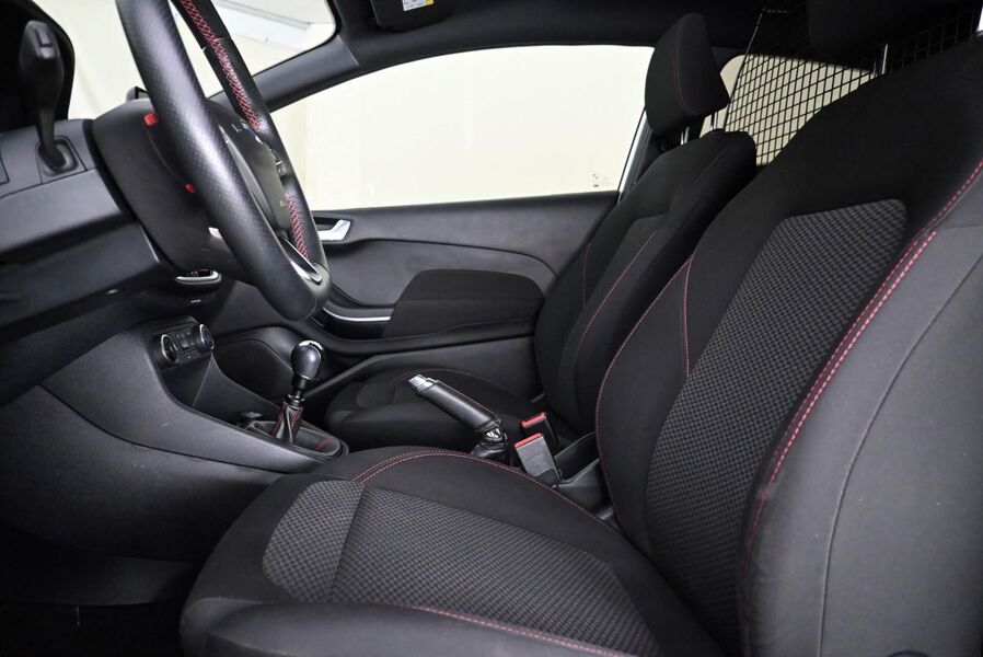 Ford Fiesta Van vaihtoauto