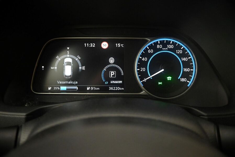 Nissan Leaf vaihtoauto