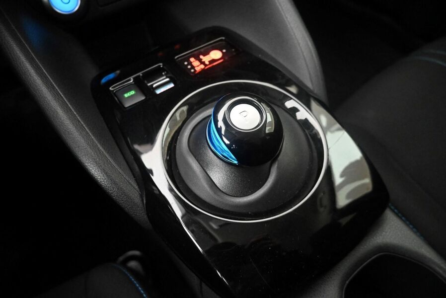 Nissan Leaf vaihtoauto