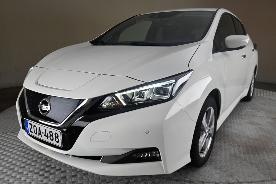 Nissan Leaf vaihtoauto