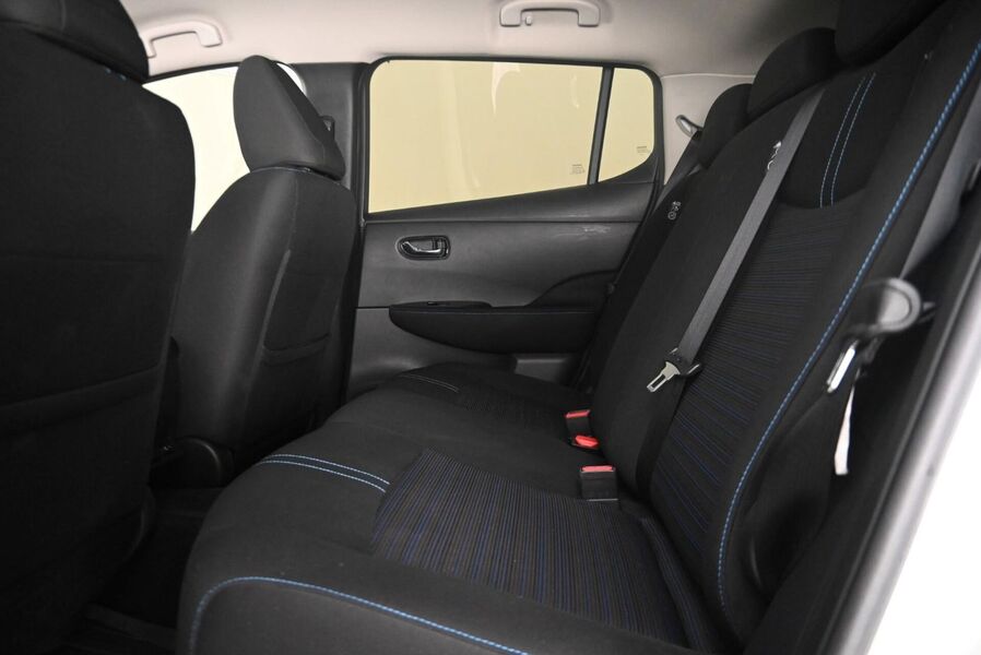 Nissan Leaf vaihtoauto