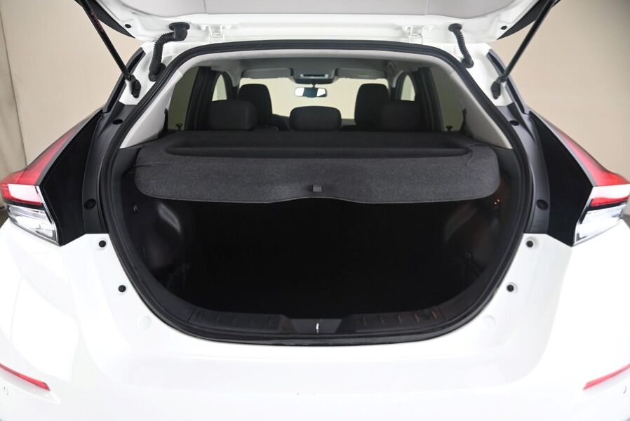 Nissan Leaf vaihtoauto