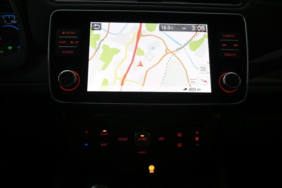 Nissan Leaf vaihtoauto