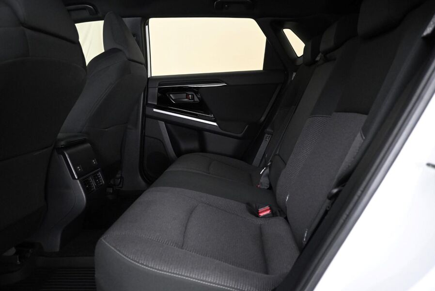 Toyota bZ4X vaihtoauto