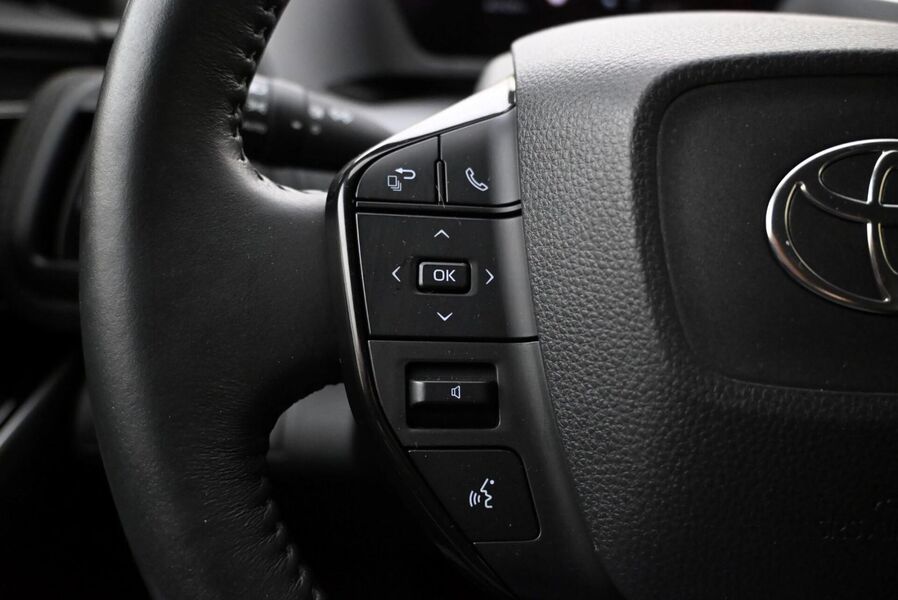 Toyota bZ4X vaihtoauto