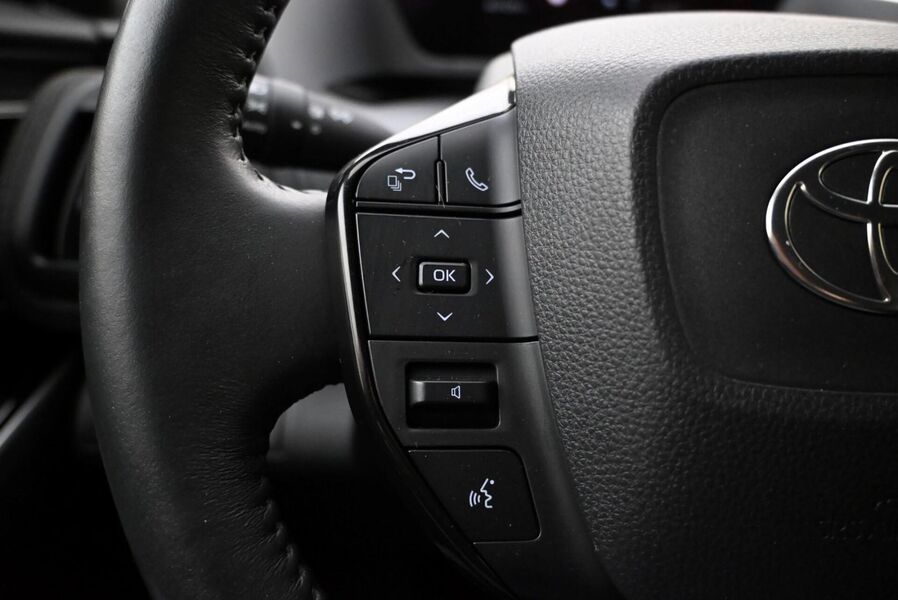 Toyota bZ4X vaihtoauto