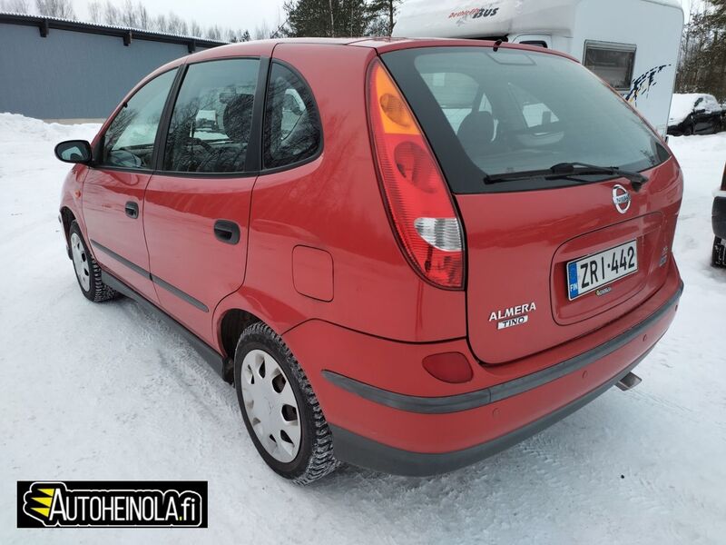 Nissan Almera Tino vaihtoauto