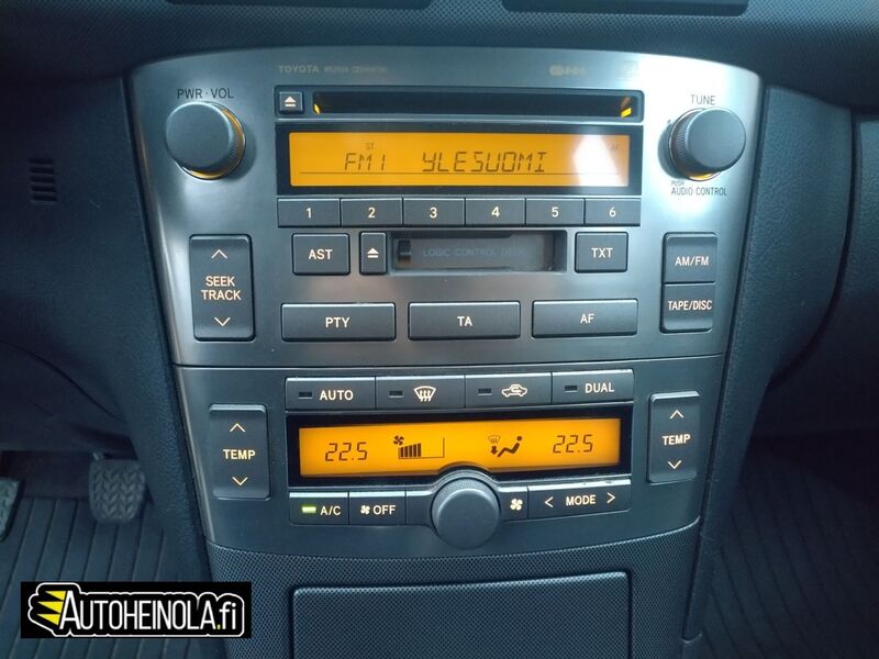 Toyota Avensis vaihtoauto