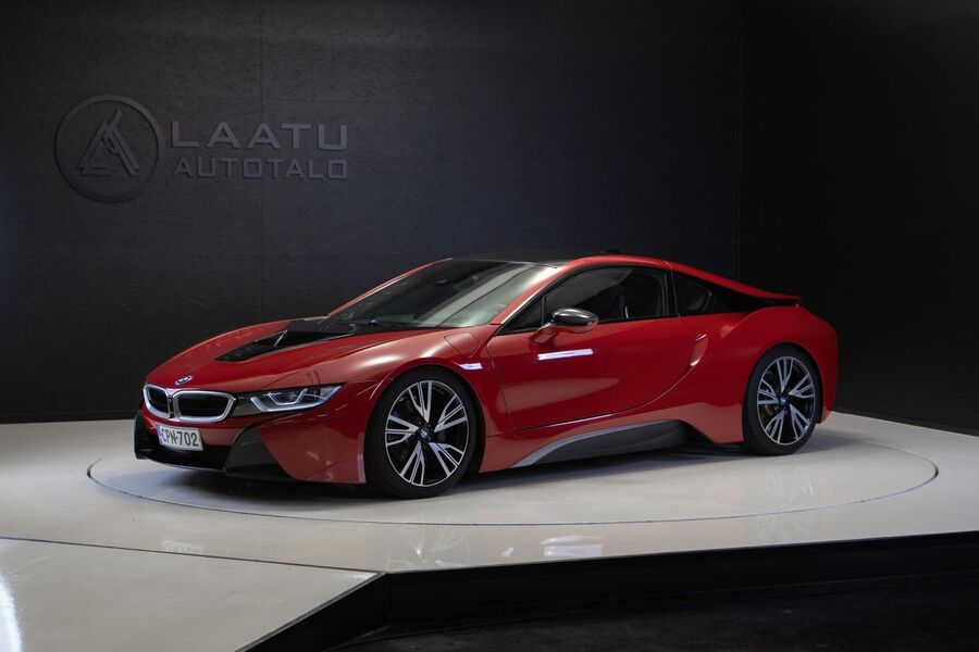 BMW i8 vaihtoauto