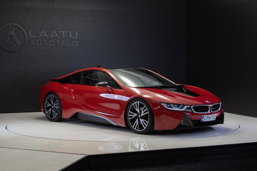 BMW i8 vaihtoauto