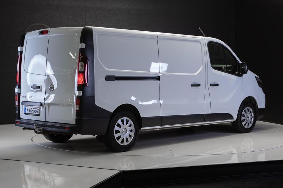 Nissan Primastar vaihtoauto