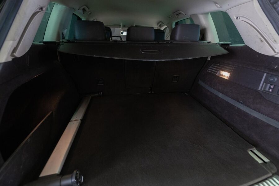 Volkswagen Touareg vaihtoauto