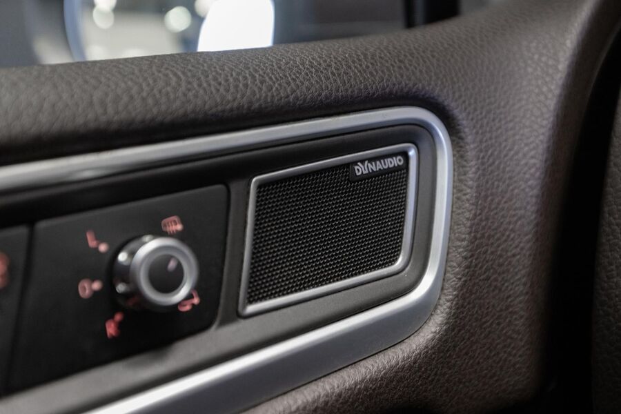 Volkswagen Touareg vaihtoauto