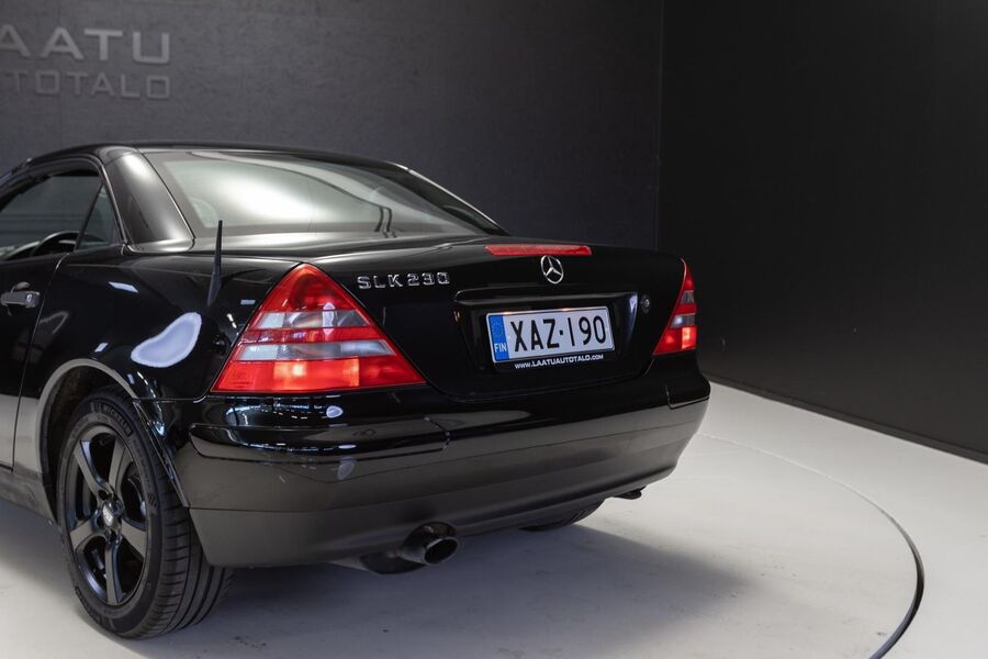 Mercedes-Benz SLK vaihtoauto