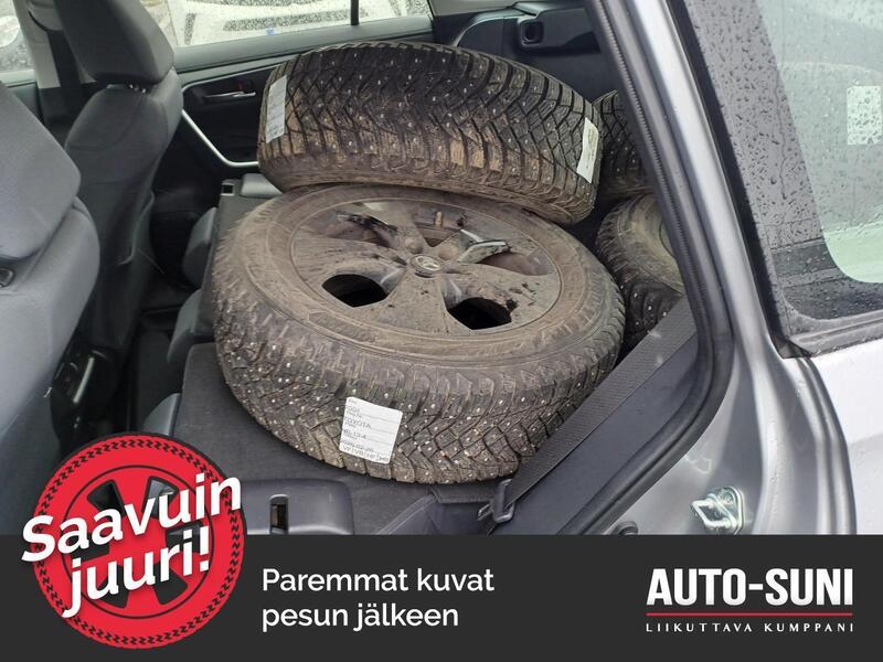 Toyota RAV4 vaihtoauto