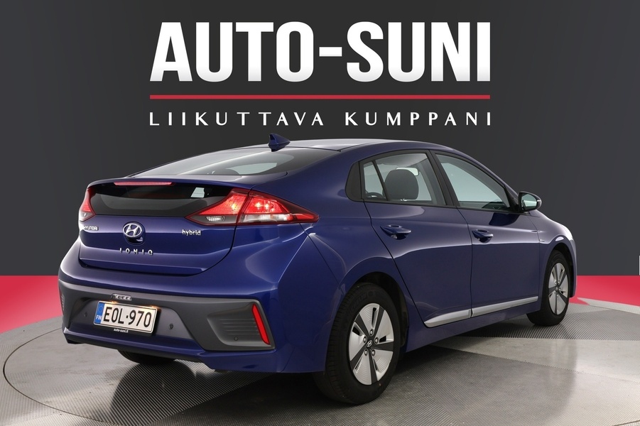 Hyundai IONIQ hybrid vaihtoauto