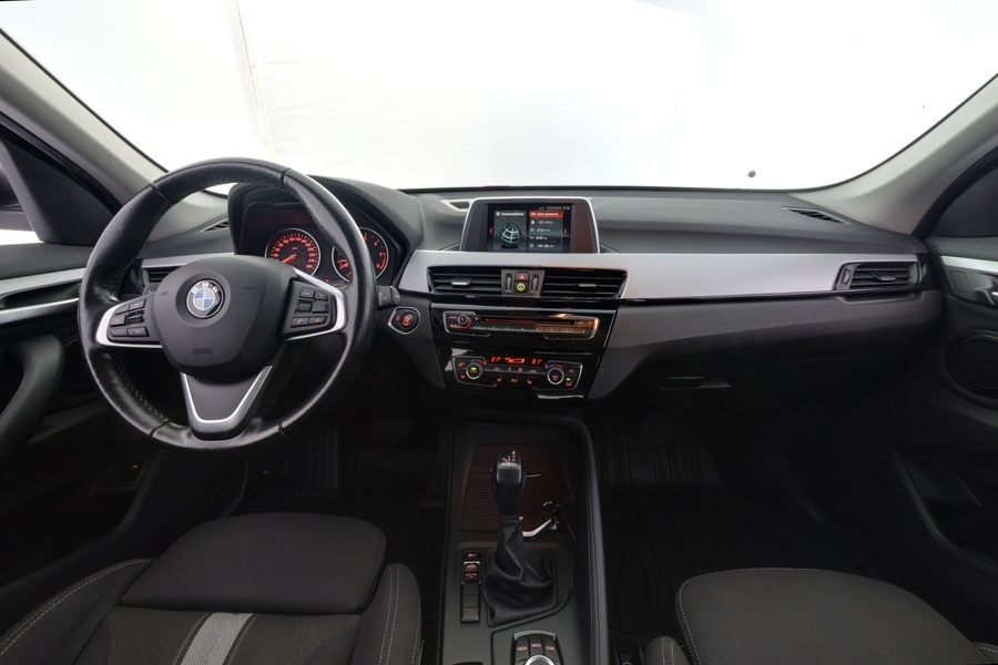 BMW X1 vaihtoauto