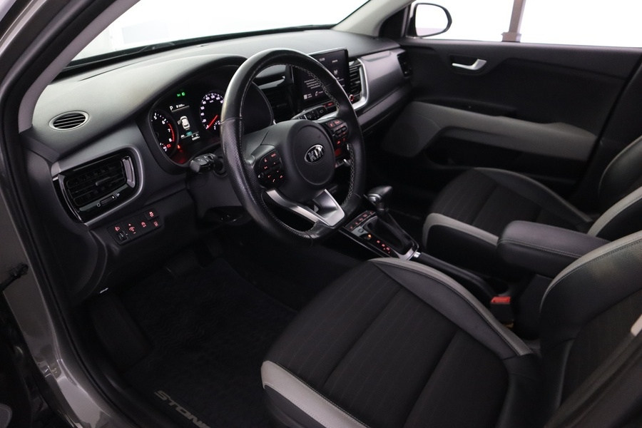 Kia Stonic vaihtoauto