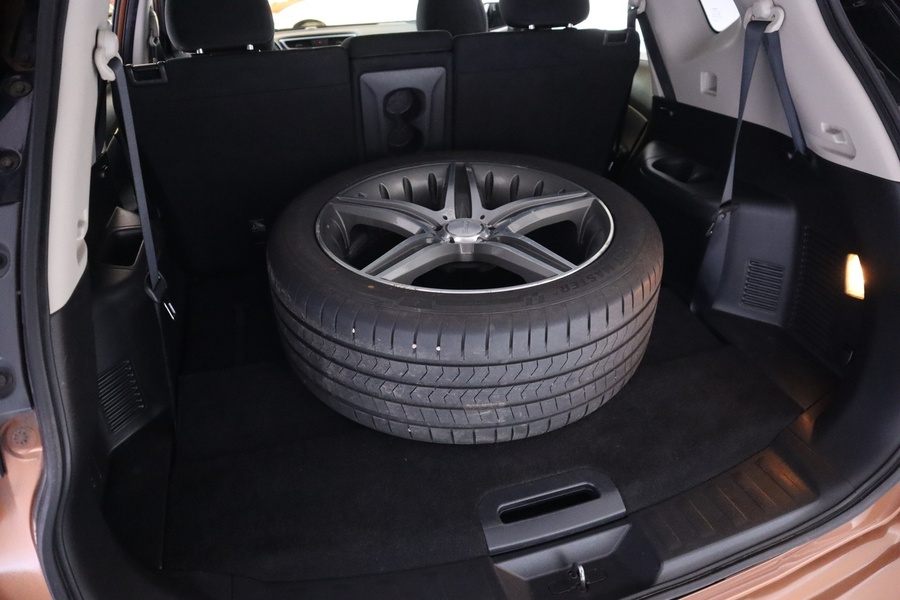 Nissan X-Trail vaihtoauto