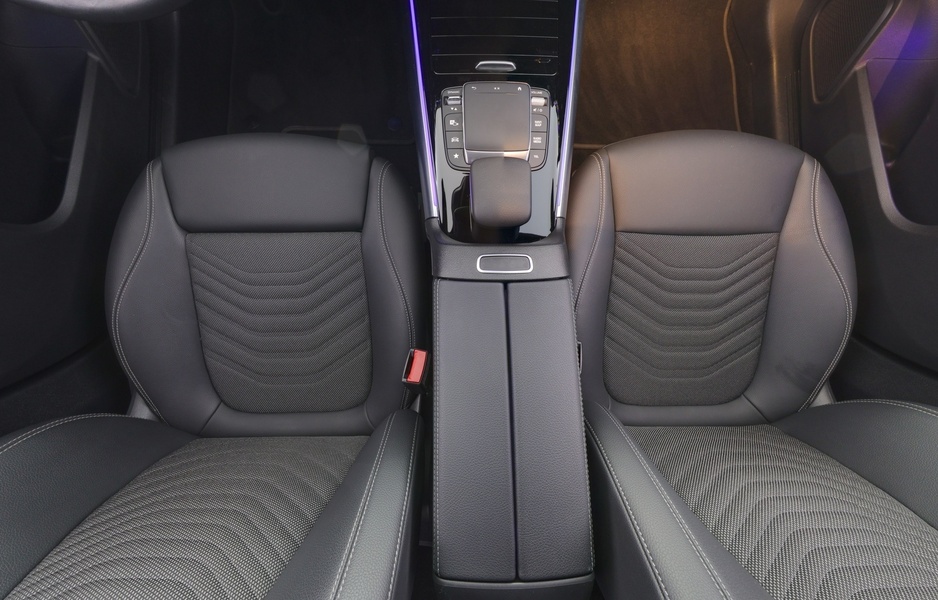 Mercedes-Benz EQA vaihtoauto