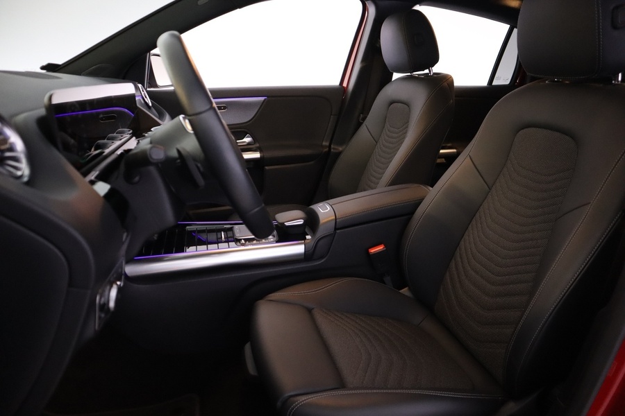 Mercedes-Benz EQA vaihtoauto