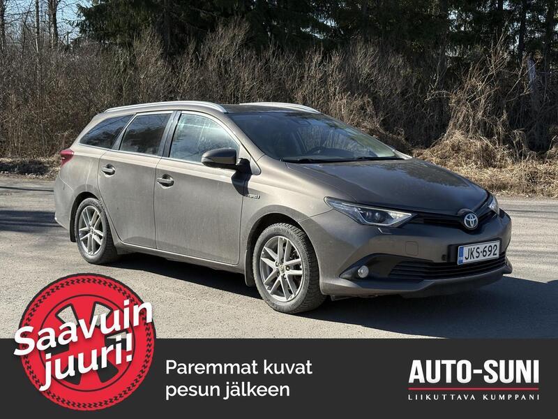 Toyota Auris vaihtoauto