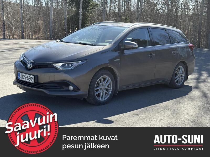 Toyota Auris vaihtoauto