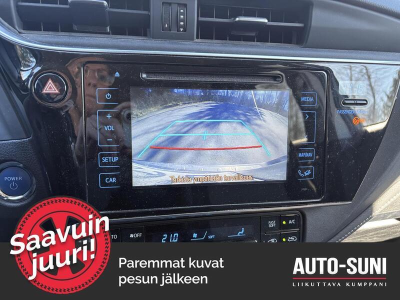 Toyota Auris vaihtoauto