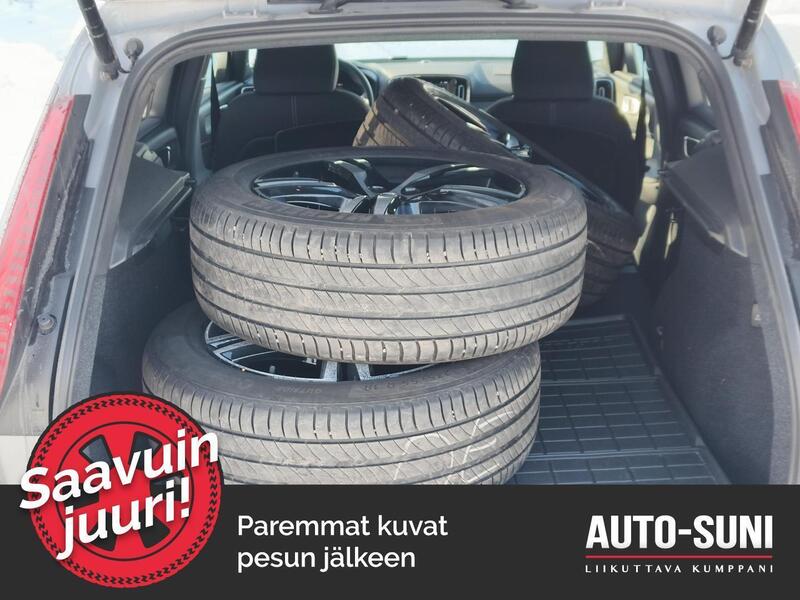 Volvo XC40 vaihtoauto