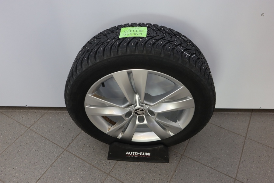 Skoda Karoq vaihtoauto