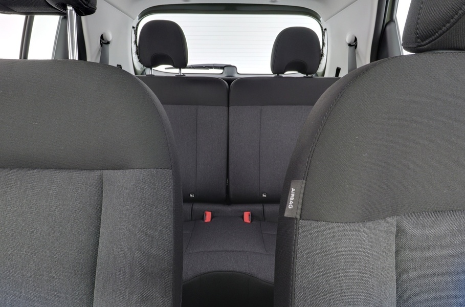 Hyundai INSTER vaihtoauto