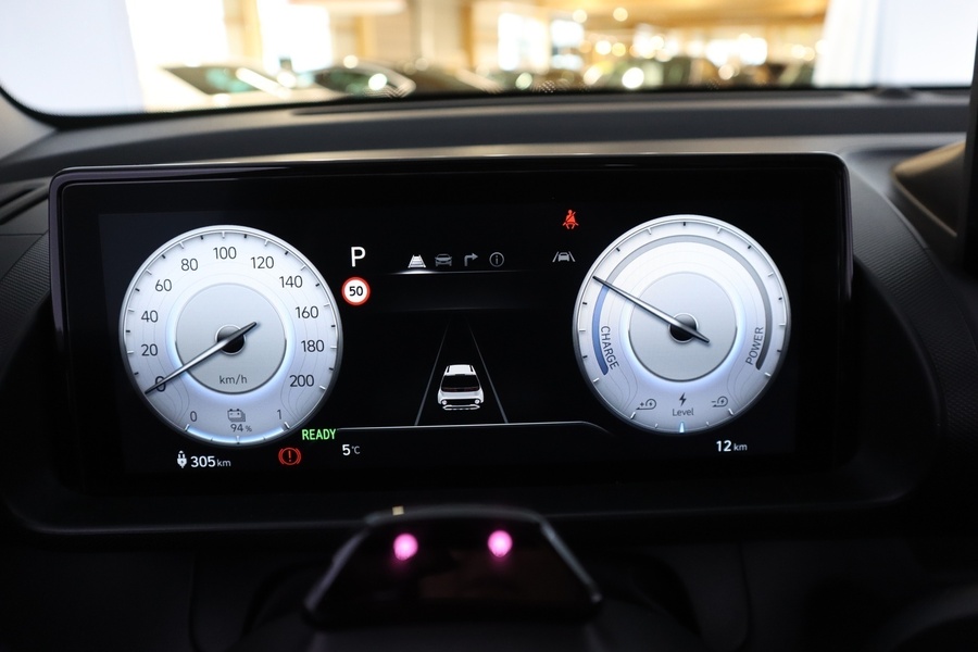 Hyundai INSTER vaihtoauto