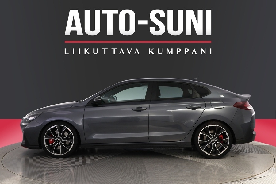 Hyundai i30 Fastback vaihtoauto