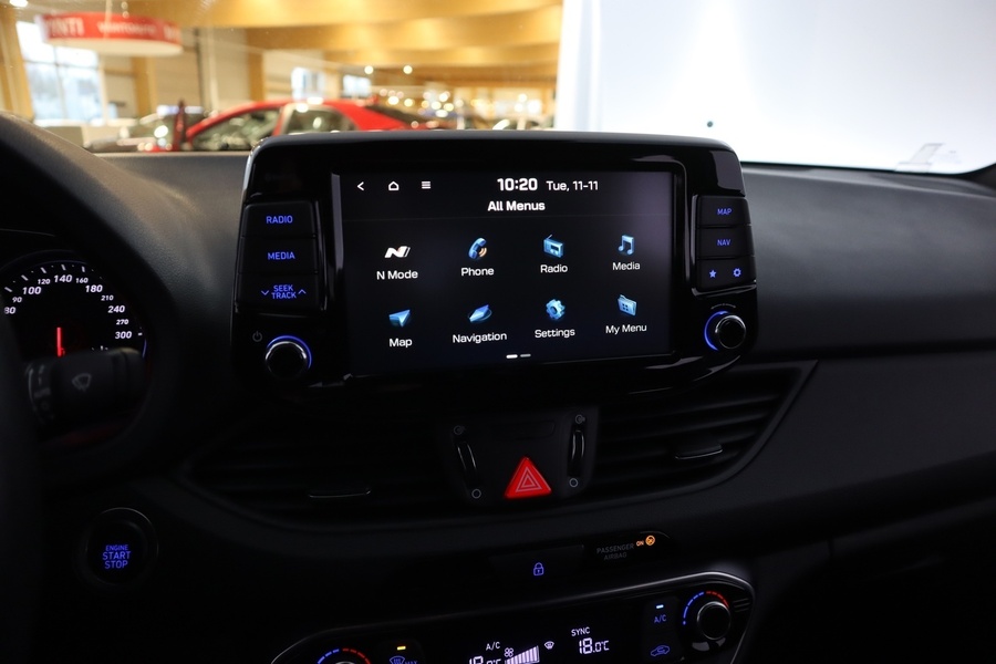 Hyundai i30 Fastback vaihtoauto