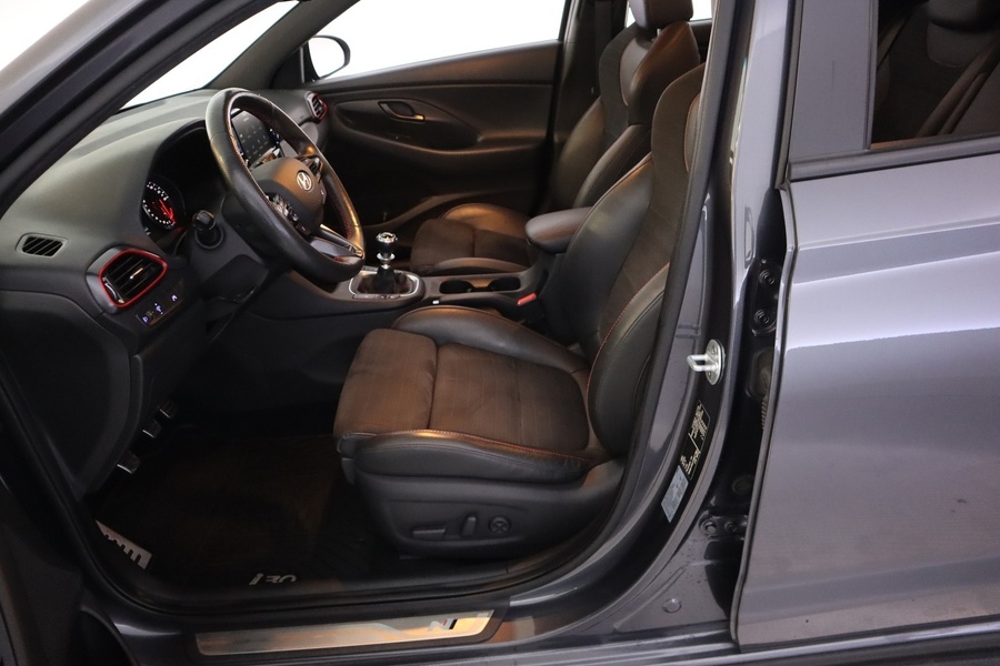 Hyundai i30 Fastback vaihtoauto