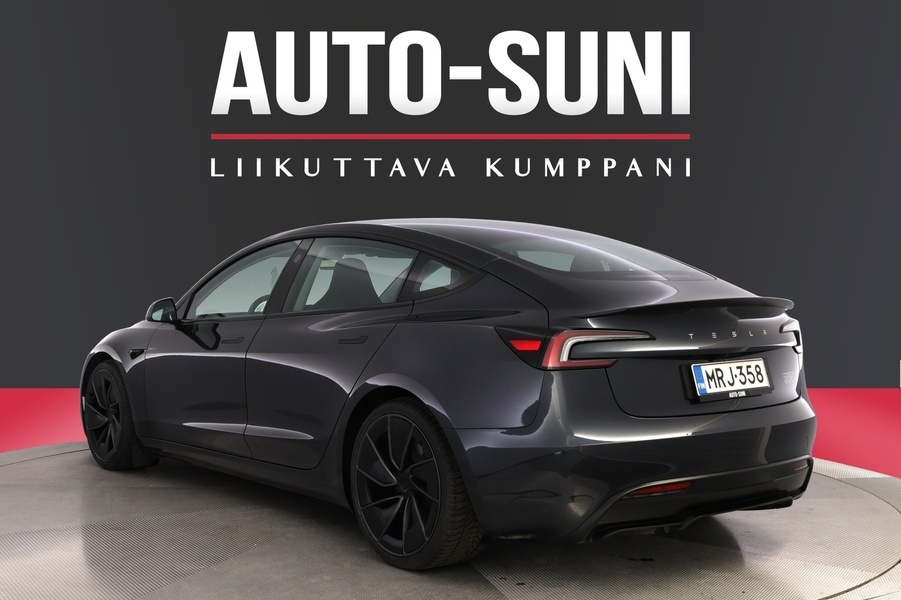 Tesla Model 3 vaihtoauto