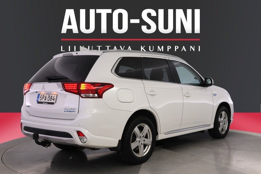 Mitsubishi Outlander PHEV vaihtoauto