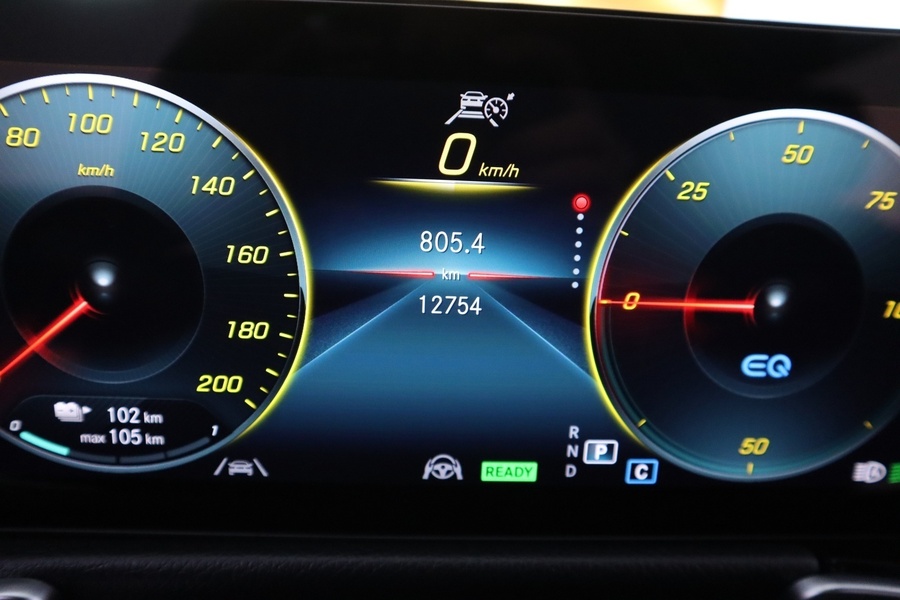 Mercedes-Benz EQB vaihtoauto