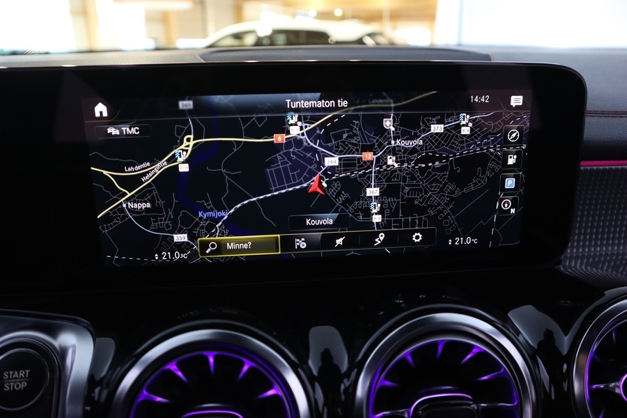 Mercedes-Benz EQB vaihtoauto