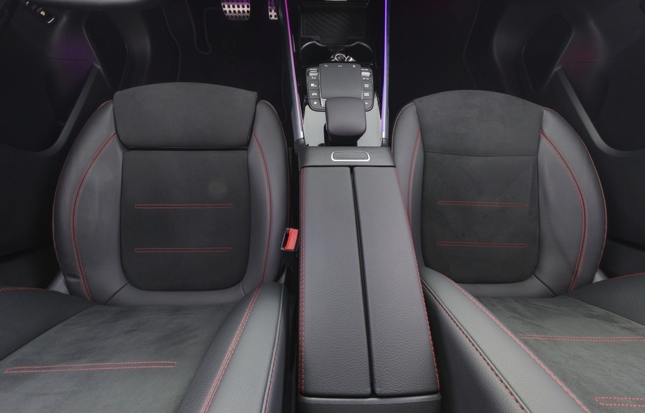 Mercedes-Benz EQB vaihtoauto