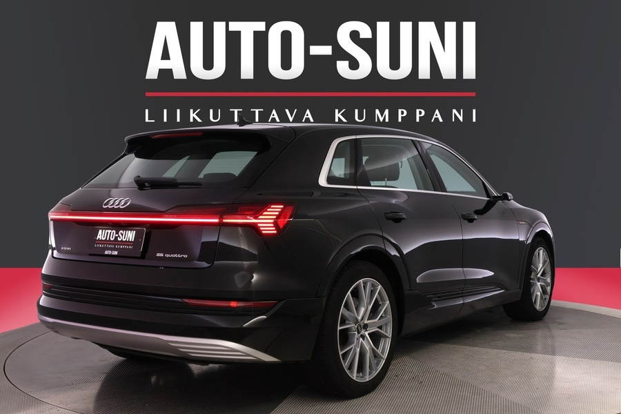 Audi e-tron vaihtoauto