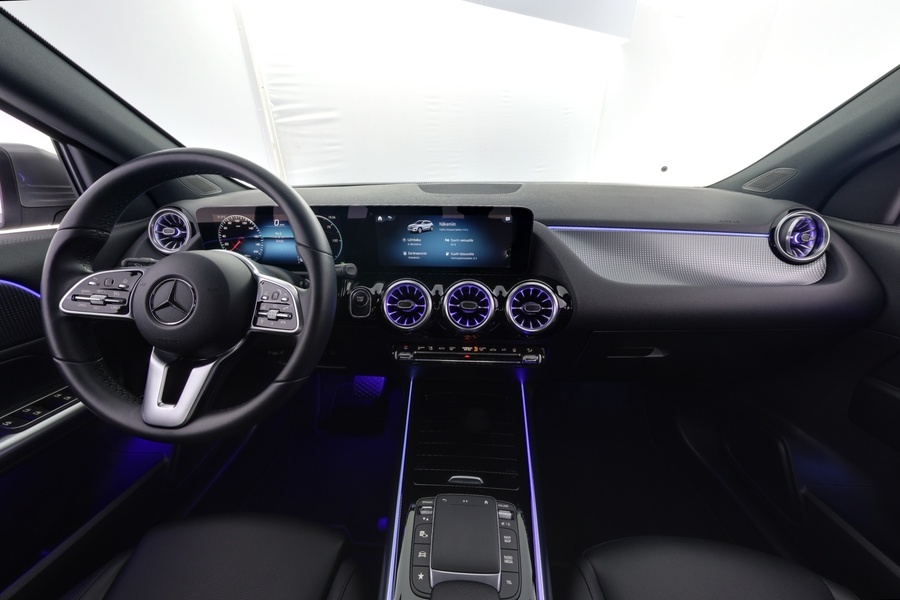 Mercedes-Benz EQA vaihtoauto