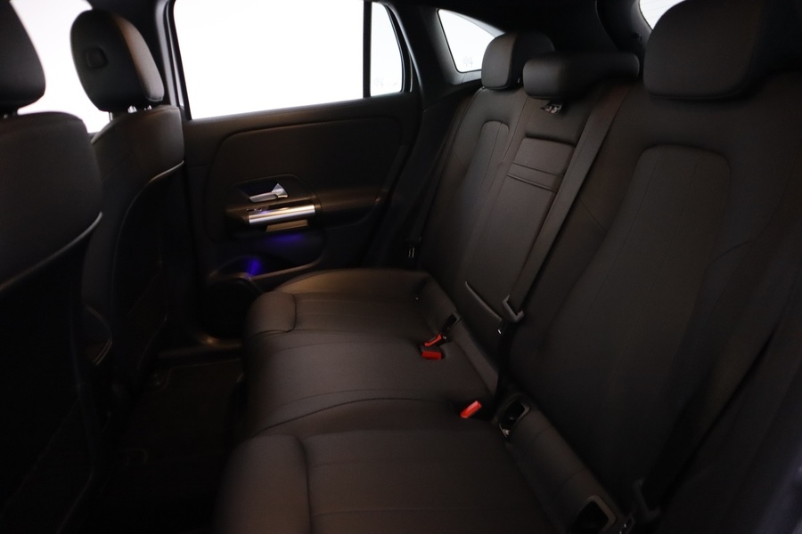 Mercedes-Benz EQA vaihtoauto