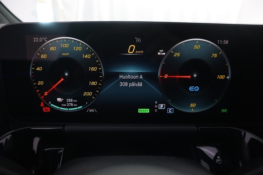Mercedes-Benz EQA vaihtoauto