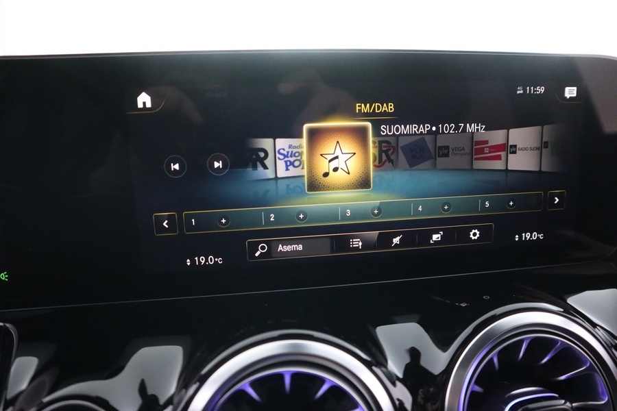 Mercedes-Benz EQA vaihtoauto
